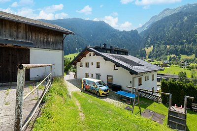 Spazioso appartamento con solarium