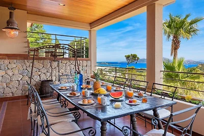 Villa mit 5 Schlafzimmern, Puerto Pollença