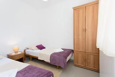 Apartment Mojaš - Two Bedroom Apartment with...