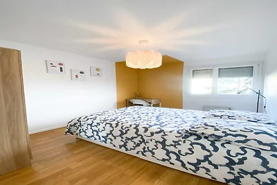 Privatzimmer in Wohngemeinschaft –...