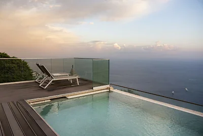 Ruhige Nocelle Villa mit Pool