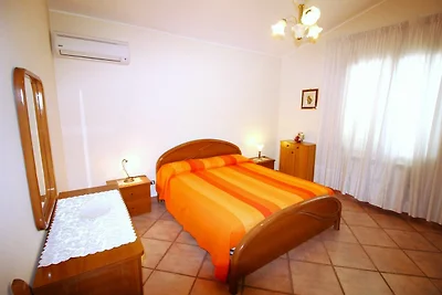 Casa vacanze a Floridia con piscina privata