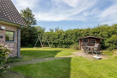 Ferienhaus in Vrouwenpolder mit Garten