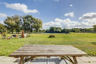 Sauna-Bungalow am See für 6 Personen