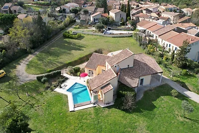 Charmantes Ferienhaus mit privatem Garten