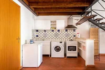 Casa Meli dietro Piazza San Domenico