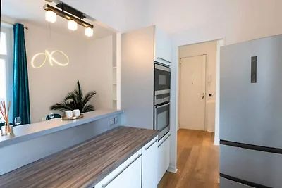 Moderno appartamento di 3 locali con terrazza...