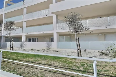 Apartment mit Terrasse und Parkplatz