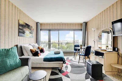 Apartment in der Nähe des Eiffelturms mit Bli...