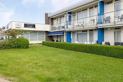 Wohnung in Zoutelande mit Terrasse