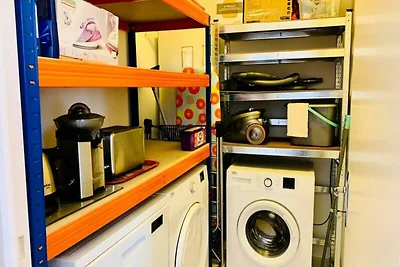 Le Grand Cloutiers, Stadscentrum, LR135