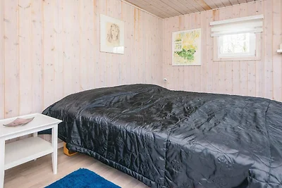 Casa con stufa a legna e dependance
