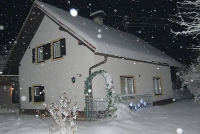 Ferienhaus in Raunach mit Schwimmbecken