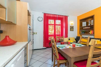 Tortona 6 - Sunny Apartment