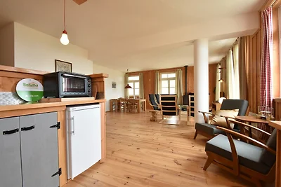 Modern appartement in Cuzy gedeeld zwembad