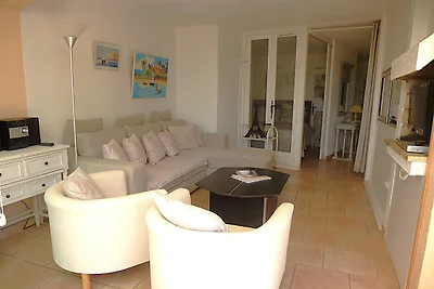 Helle Wohnung am ligurischen Meer
