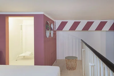 Atelier Apartments - Pink A - RS