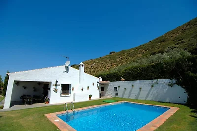 Schönes Ferienhaus mit privatem Pool