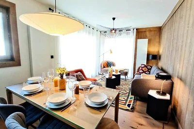 Wohnung mit Doppelbalkon im Herzen des Dorfes