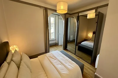 Coin tranquille près de la route de montagne