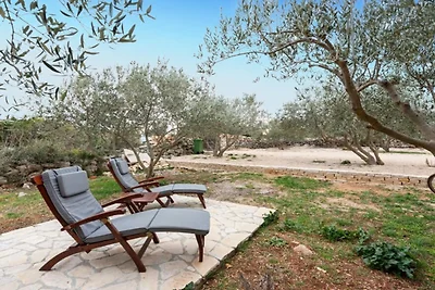 One Bedroom House with Terrace and Pool