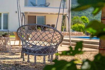 Ferienhaus in Imotski mit Schwimmbecken