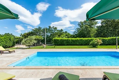 Villa in Barban mit Schwimmbecken