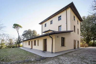 Elegante casa vacanze con piscina