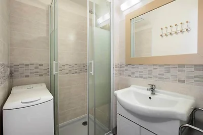 Studio für 4 Personen