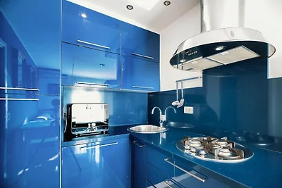 Art Apartment with Sea View