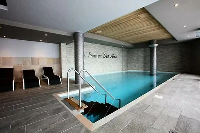 Apartment in Les Arcs mit beheiztem Pool