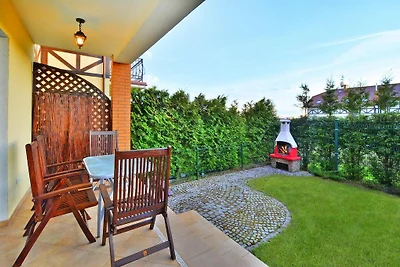 Komfortables Ferienhaus mit Garten, Grzybowo