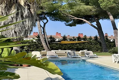 Moderne Villa mit Swimmingpool
