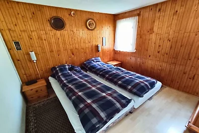 Ferienhaus in Leányfalu mit Terrasse