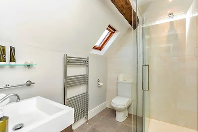 Fienile d’epoca adibito casa vacanze con...