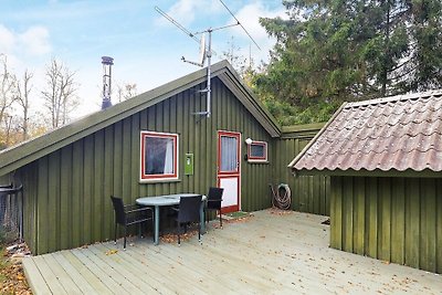 Vintage-Ferienhaus in Martofte mit Terrasse
