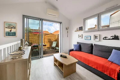 Apartment in La Bernerie in Strandnähe