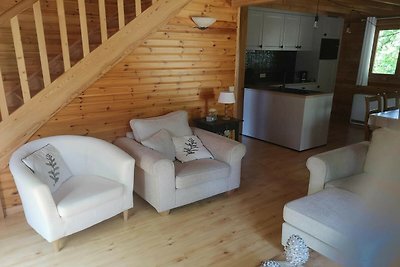 Gemütliches freistehendes Chalet mit Sauna in...