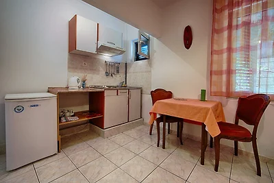 Apartment mit 1 Schlafzimmer und Balkon