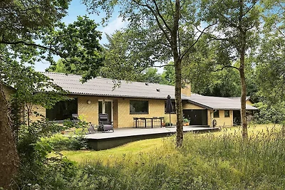 Erholung mit Billard und Whirlpool