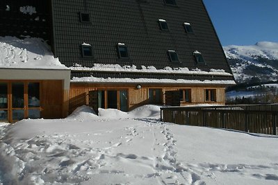 Flat met pendelbus naar de skilift