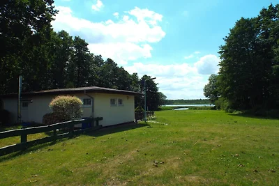 Bungalow à Schlowe, au bord du lac