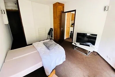 Studio in Frankrijk bij dorp & Skibus