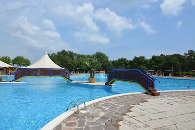 Bungalow spazioso in riva al mare