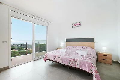 Bellissima villa con terrazza vicino alla...