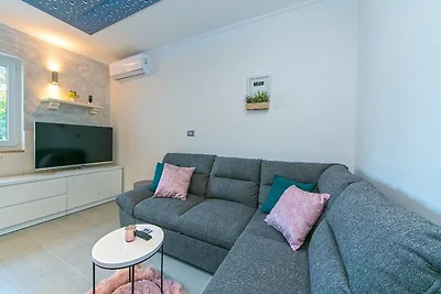Apartment Papilio  - Two Bedroom Apartment wi...