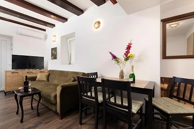 Apartments Nikoleta & Susanne - Studio...