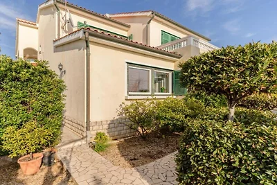 apartman za odmor Obiteljski odmor Barbat