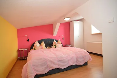 Ferienhaus mit Garten