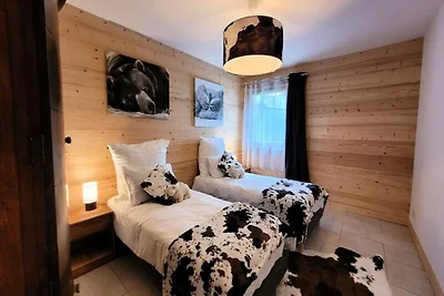 Große ebenerdige Wohnung mit Terrasse